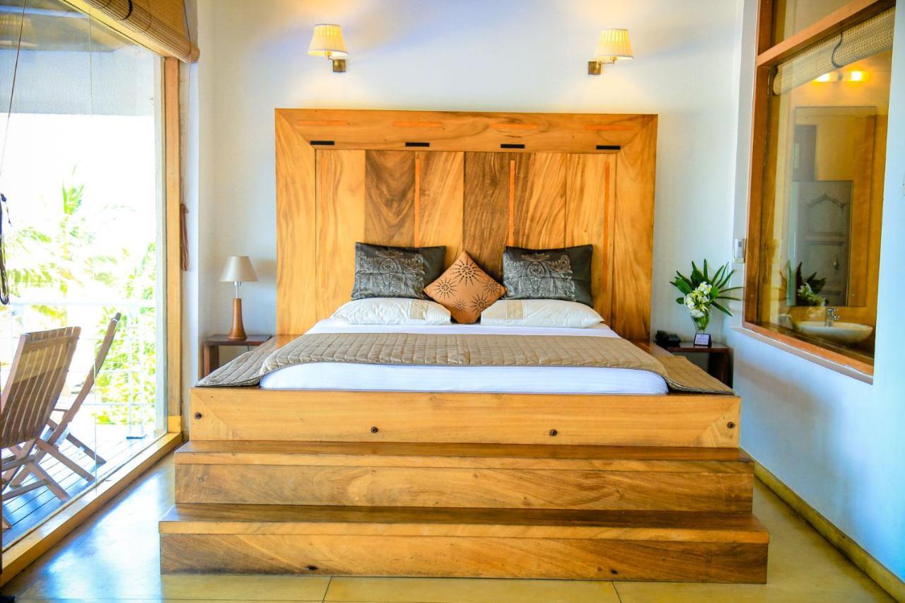 The Cove Hotel Негомбо Екстериор снимка