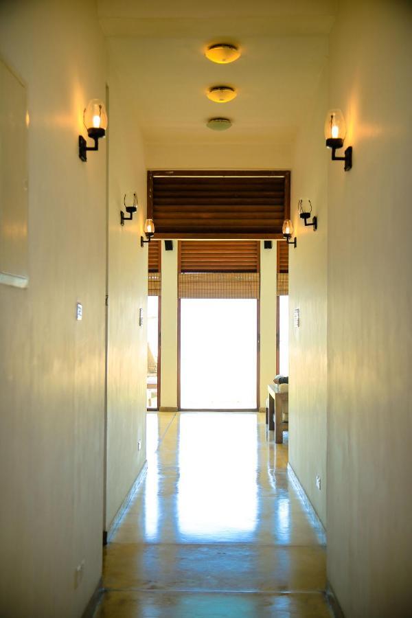 The Cove Hotel Негомбо Екстериор снимка